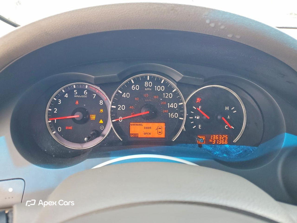 Nissan Altima 2012