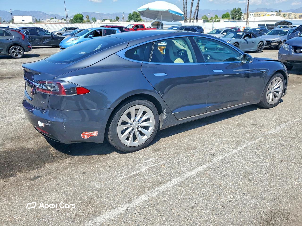 Tesla Model S 2017
