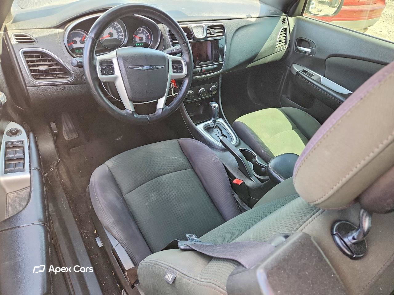 Chrysler 200 2012
