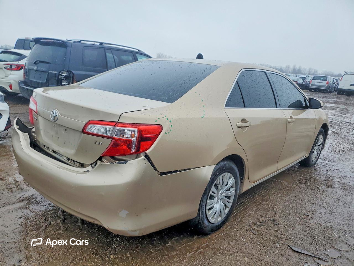 Toyota Camry 2012