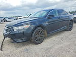 Ford Taurus 2016