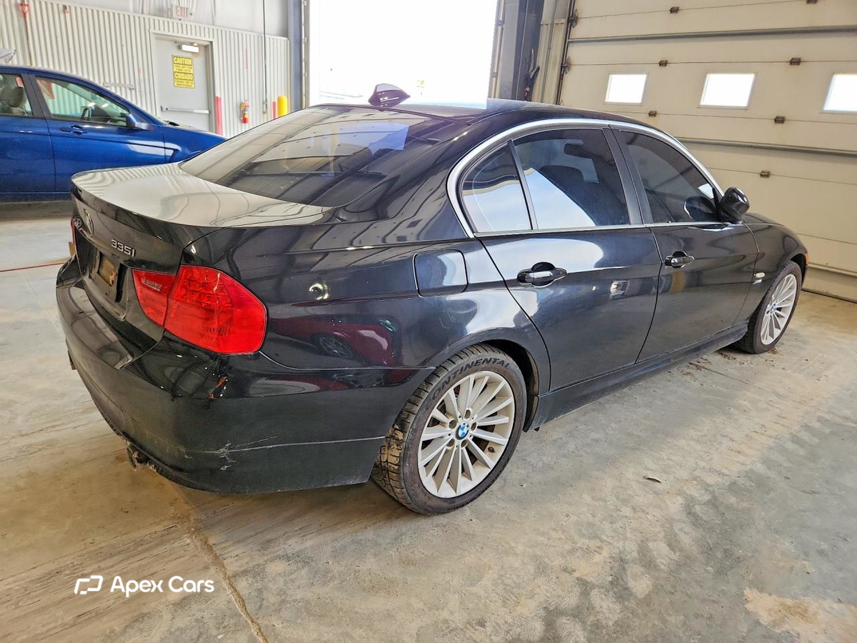 BMW Series 3 2011