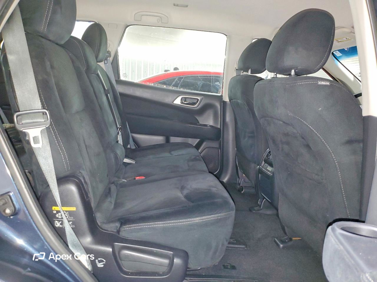 Nissan Pathfinder 2016