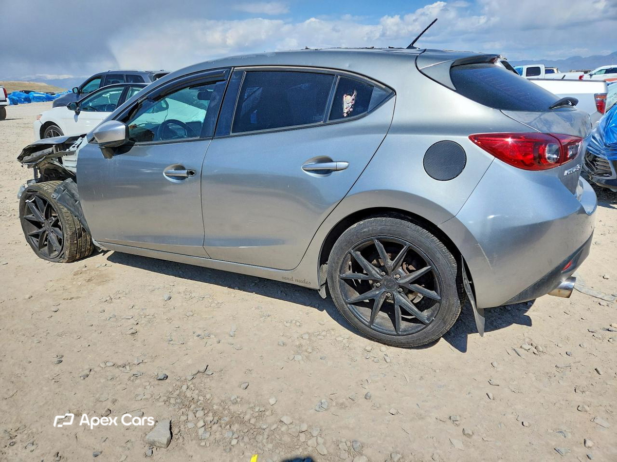 Mazda 3 2015
