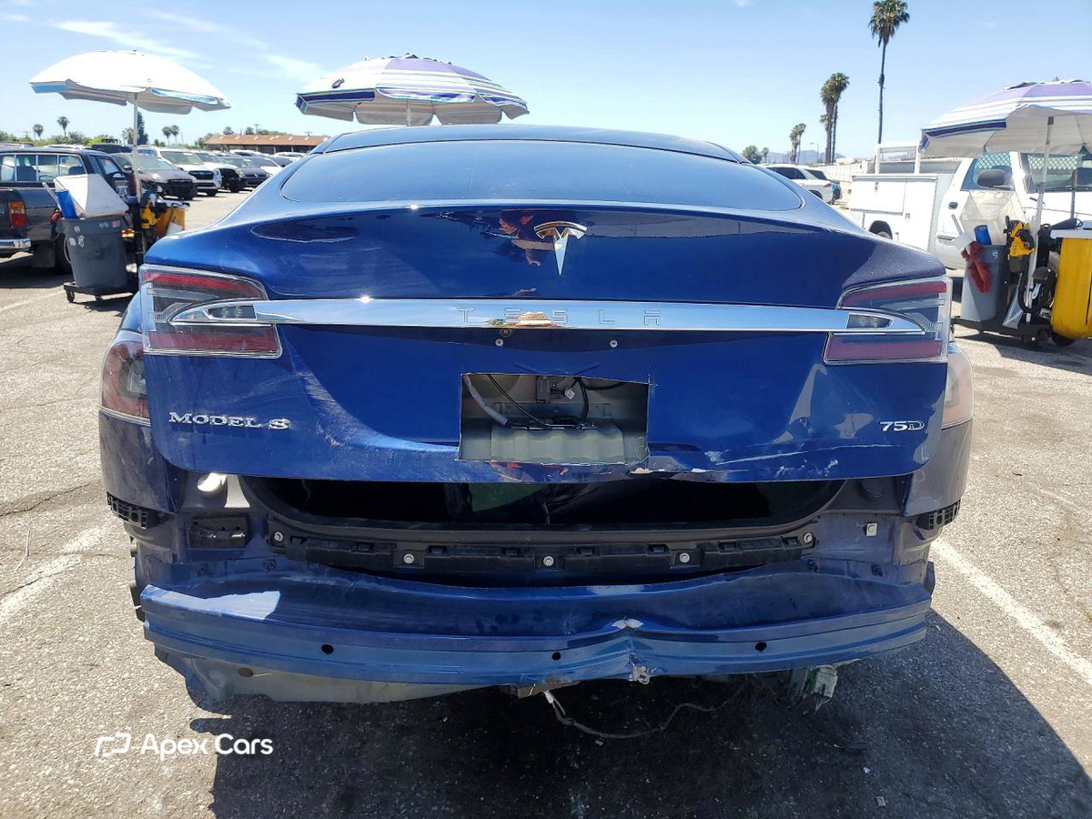 Tesla Model S 2018