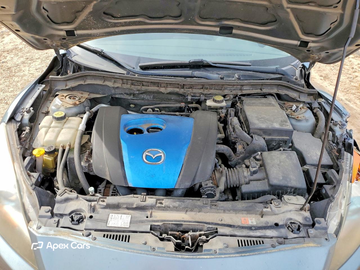 Mazda 3 2012