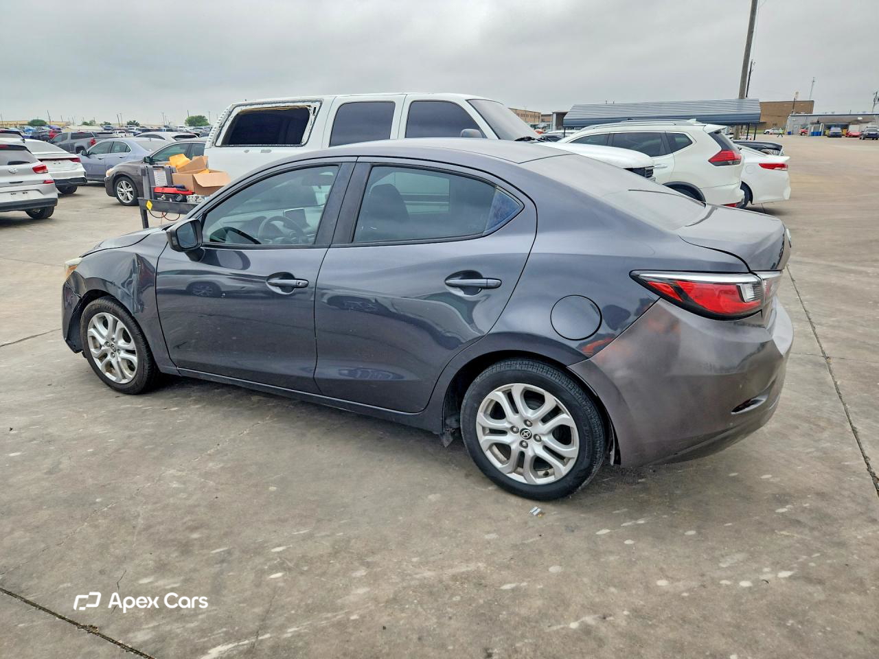 Scion iA 2016