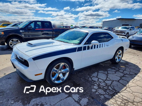 Dodge Challenger 2011 - Image 1 of 12
