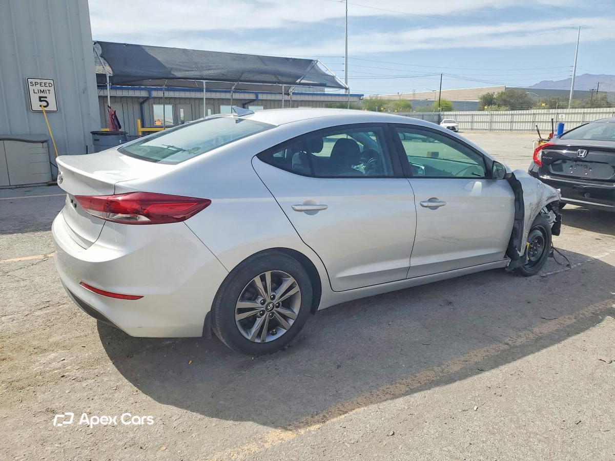 Hyundai Elantra 2018