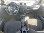 Nissan Versa 2015