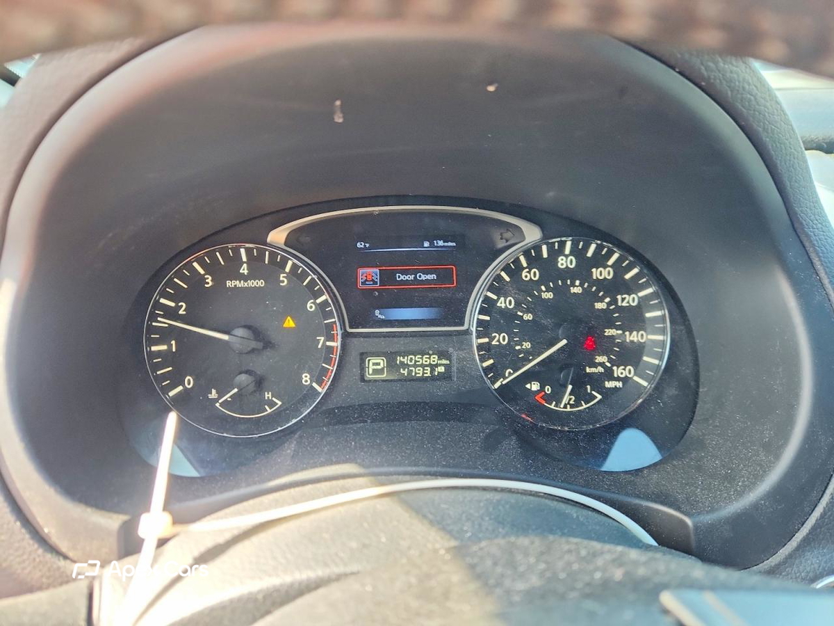 Nissan Altima 2015