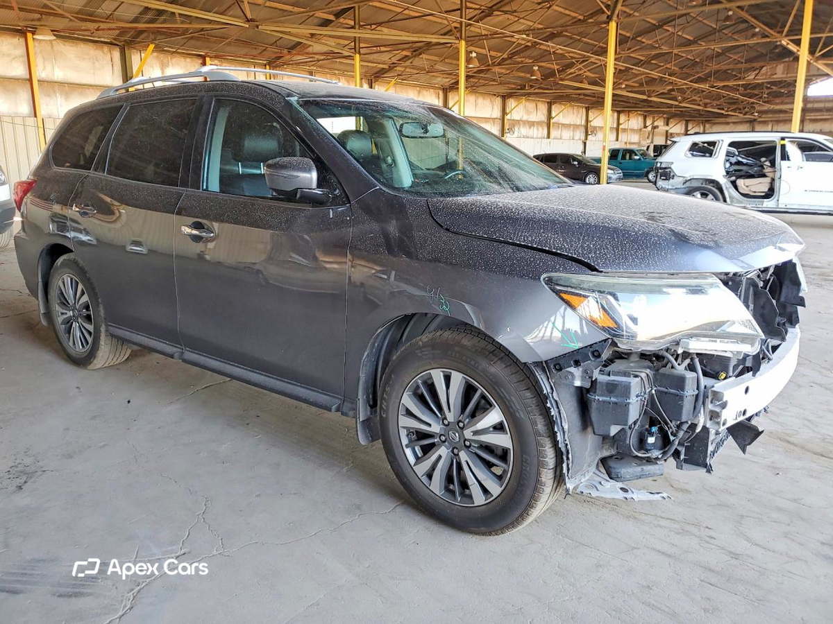 Nissan Pathfinder 2017