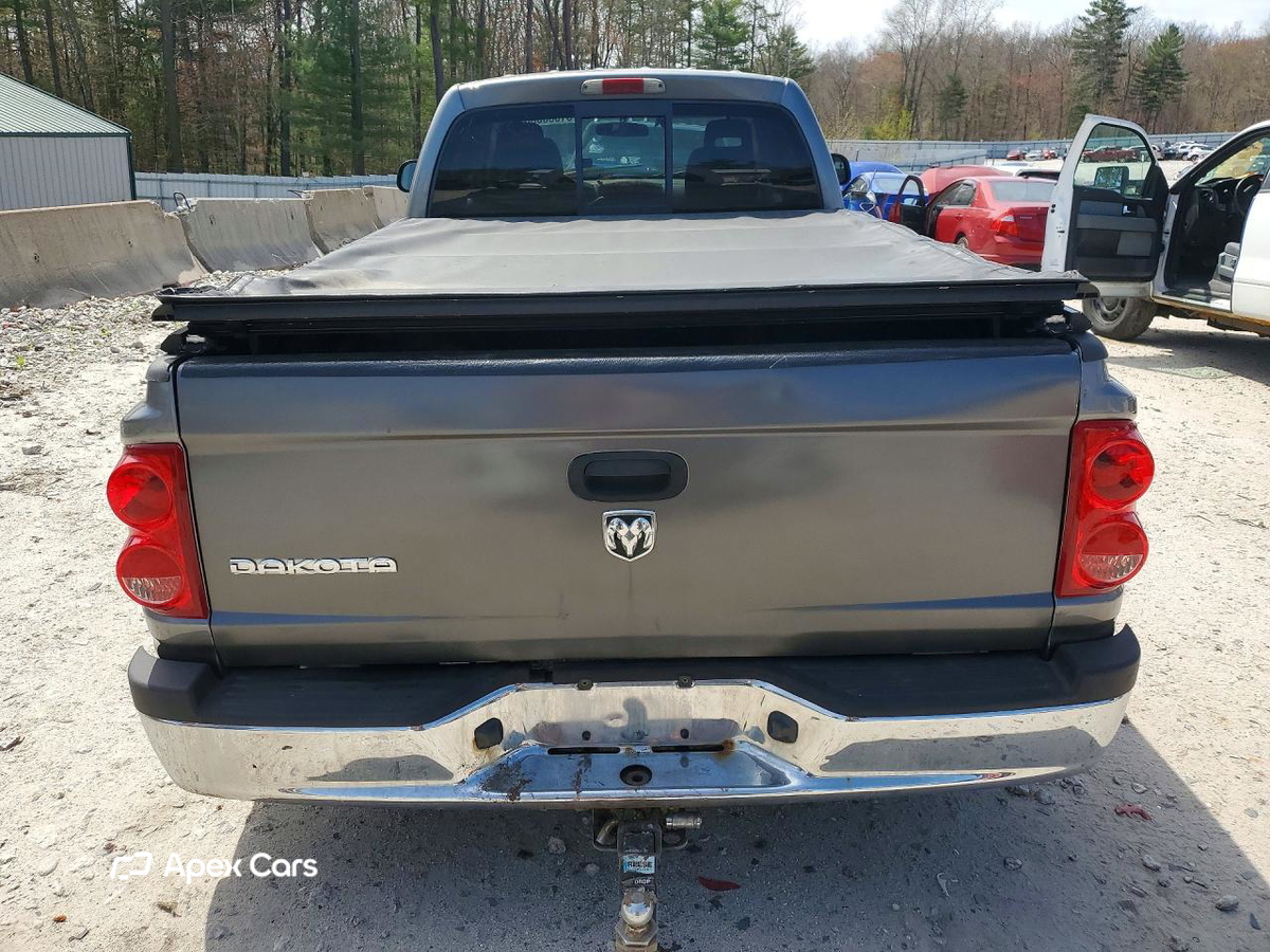 Dodge Dakota 2005