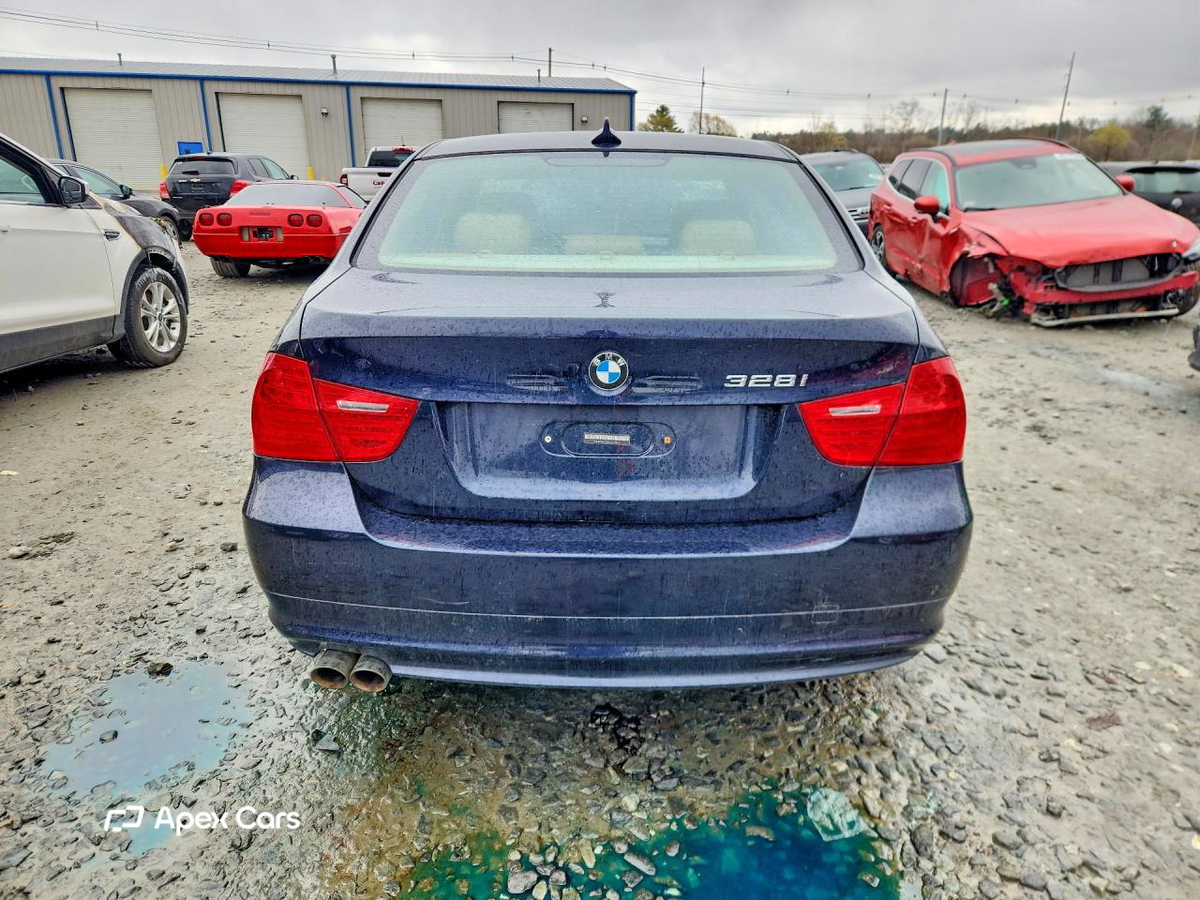 BMW Series 3 2010