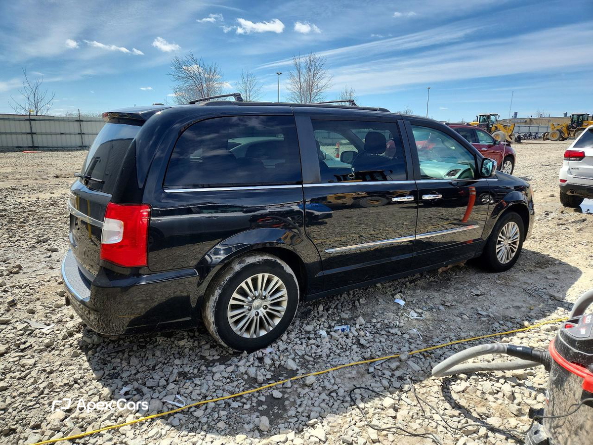 Chrysler Voyager 2016