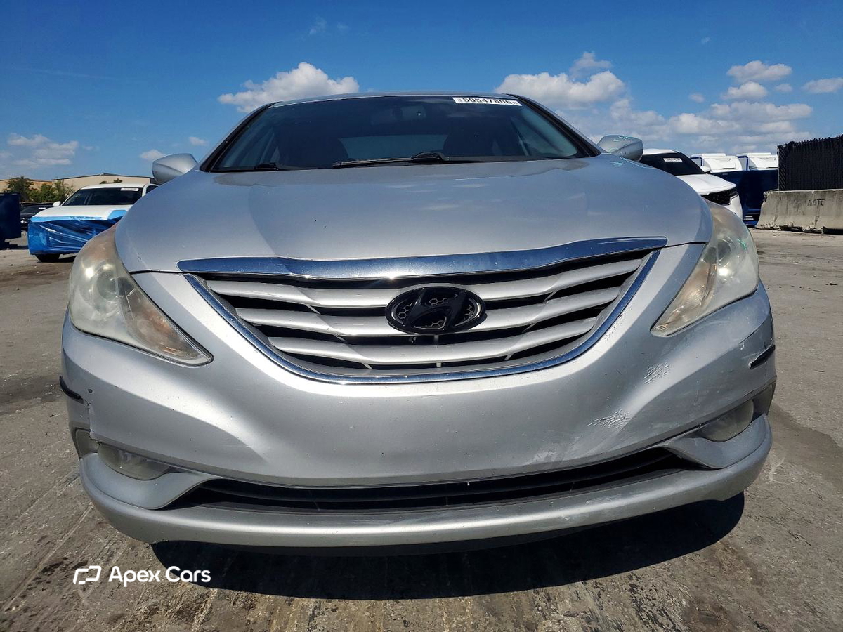 Hyundai Sonata 2013