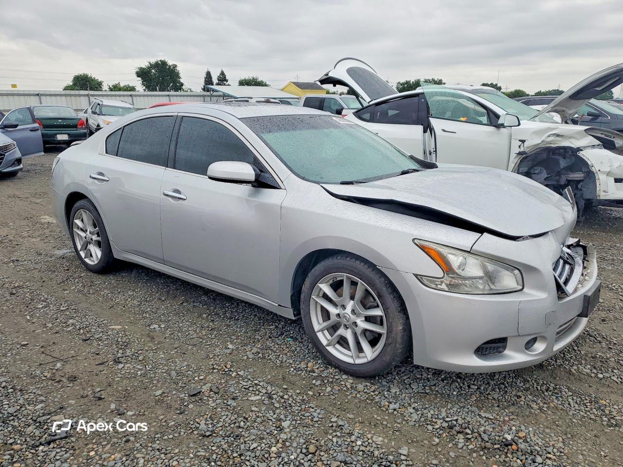 Nissan Maxima 2014