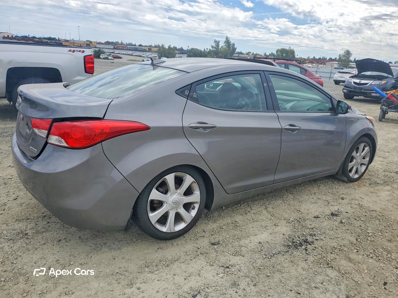 Hyundai Elantra 2013