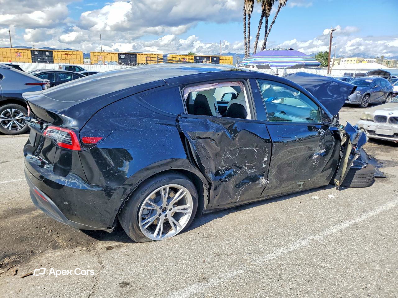 Tesla Model Y 2023
