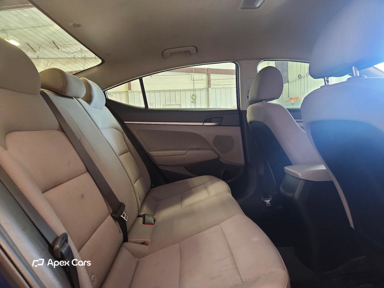 Hyundai Elantra 2018