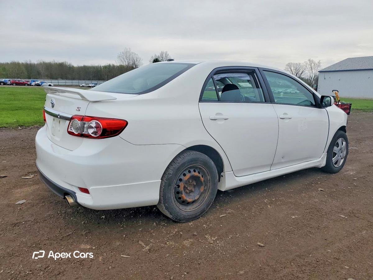 Toyota Corolla 2013