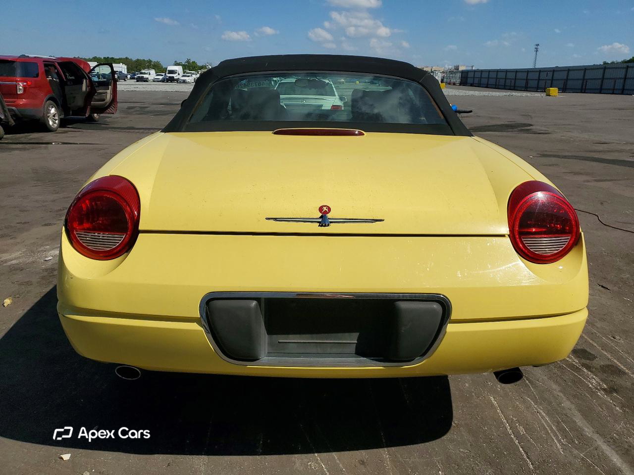 Ford Thunderbird 2002