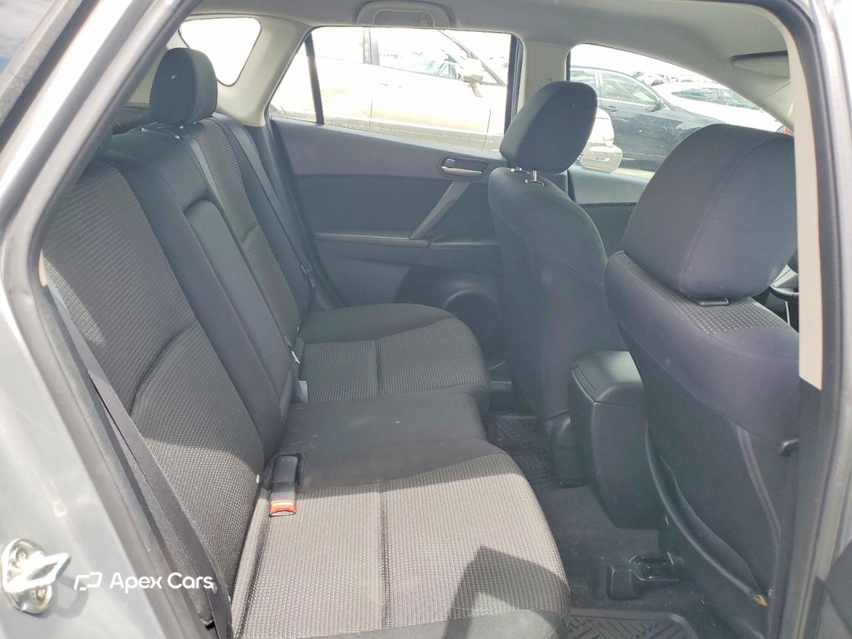 Mazda 3 2012