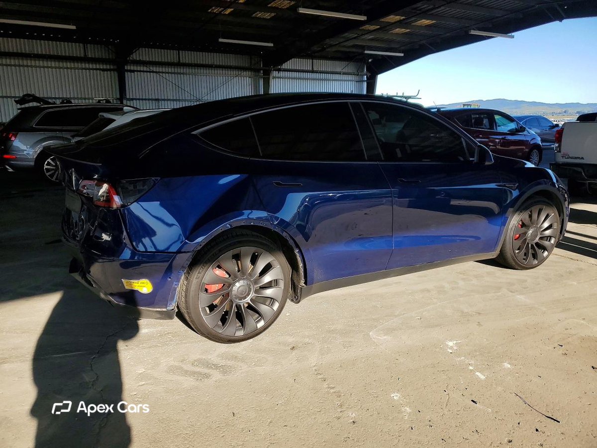Tesla Model Y 2022