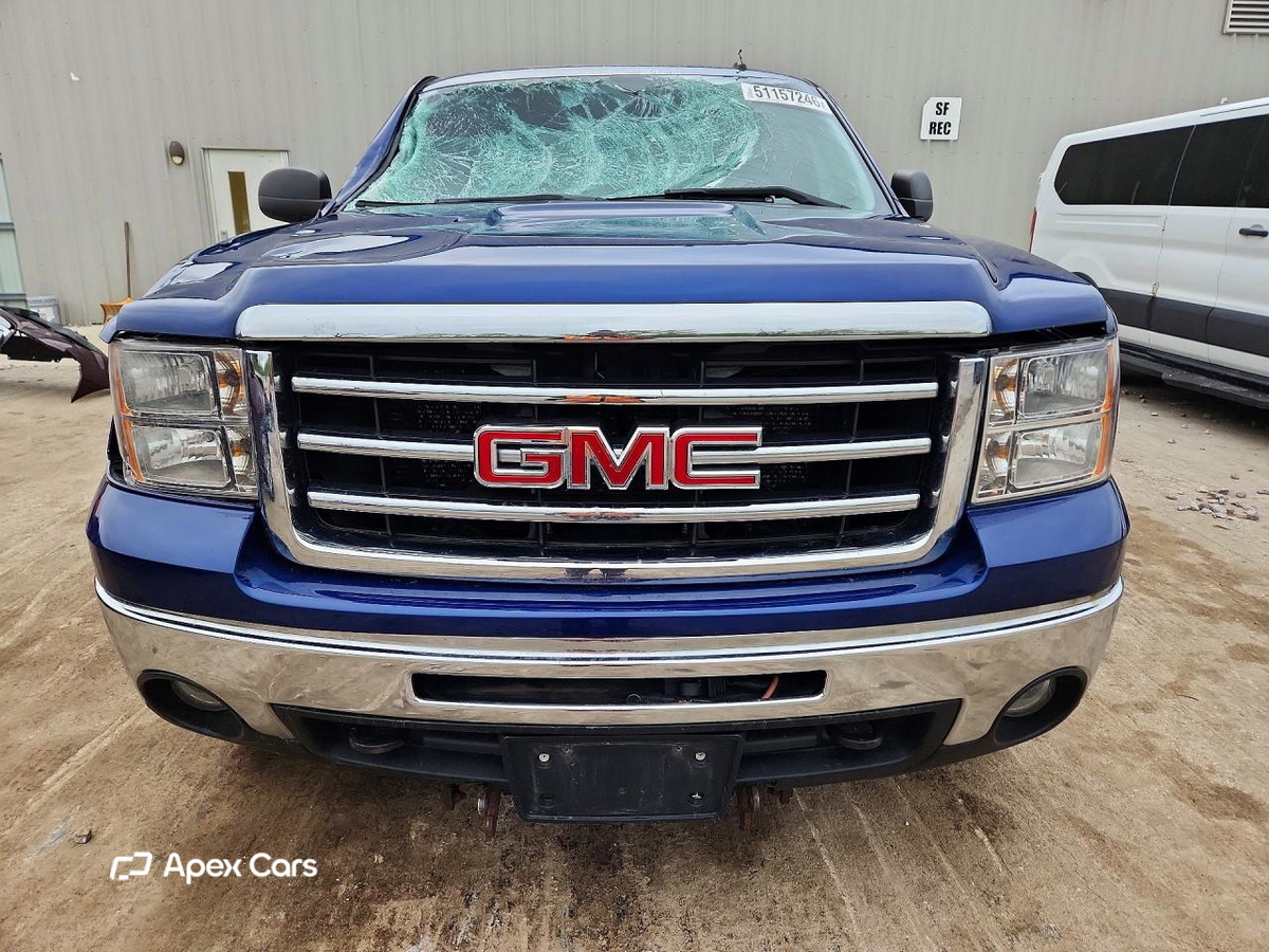 GMC Sierra 2013