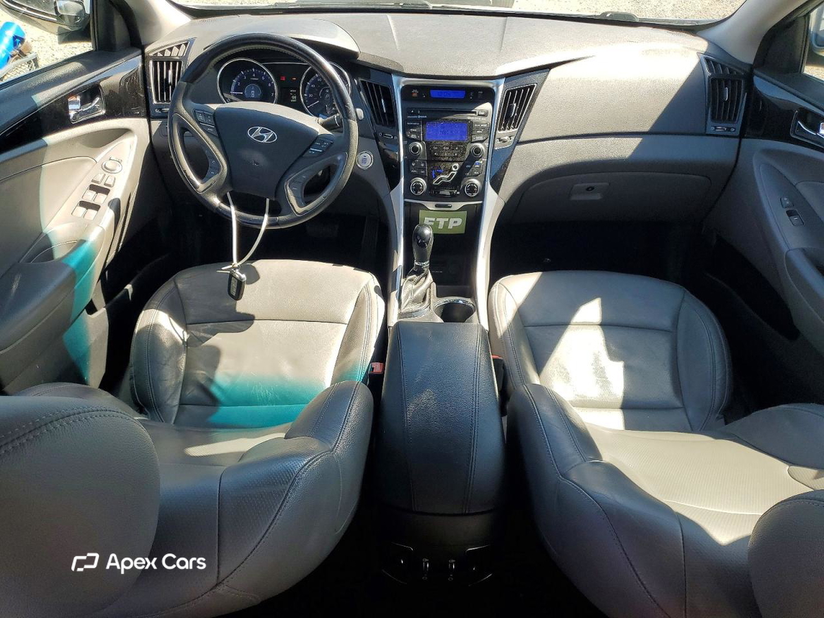 Hyundai Sonata 2013