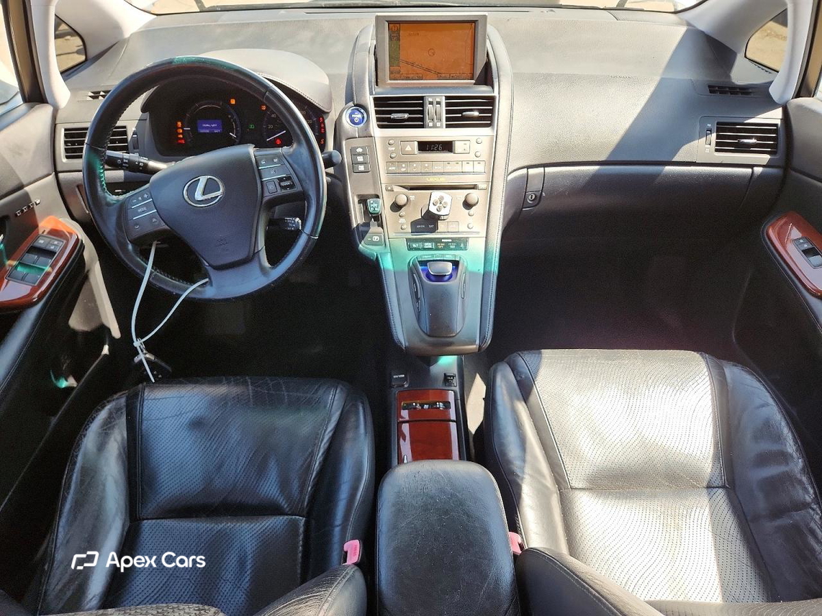 Lexus HS 2010