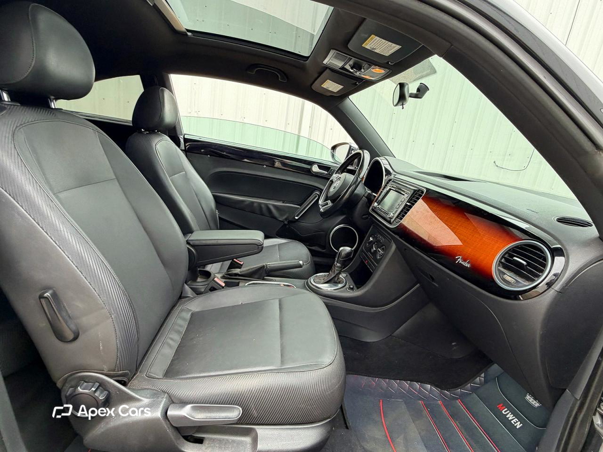 Volkswagen Beetle 2013