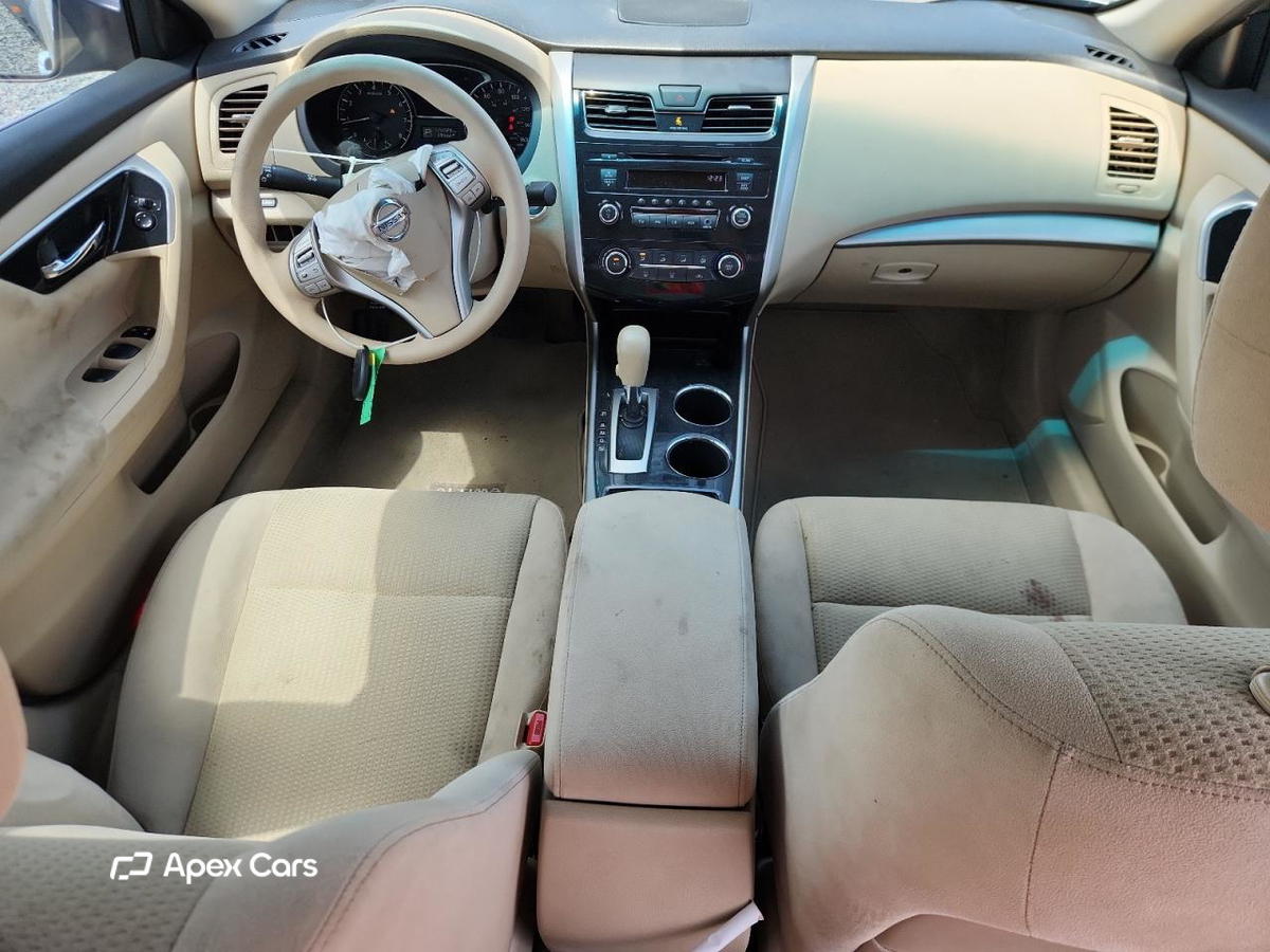 Nissan Altima 2014