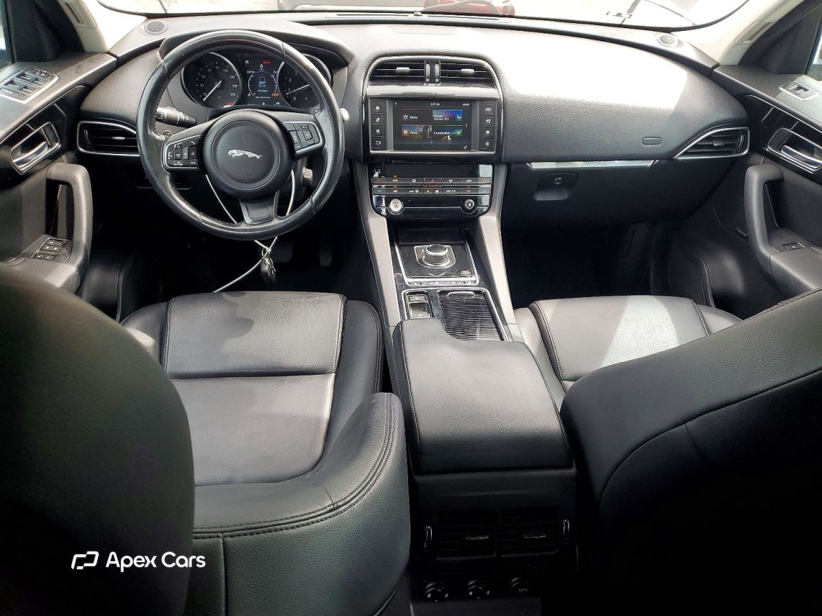 Jaguar F-Pace 2018