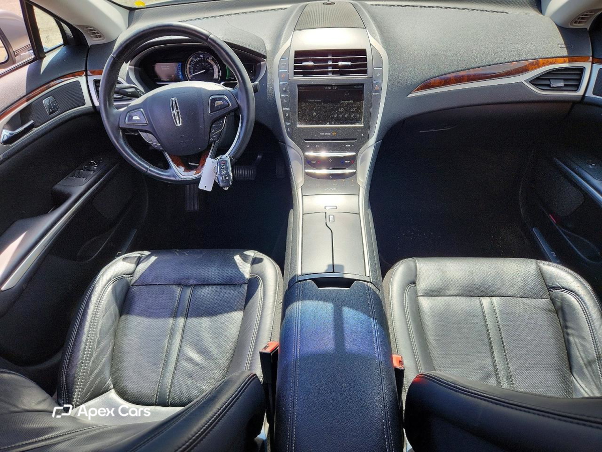 Lincoln MKZ 2015