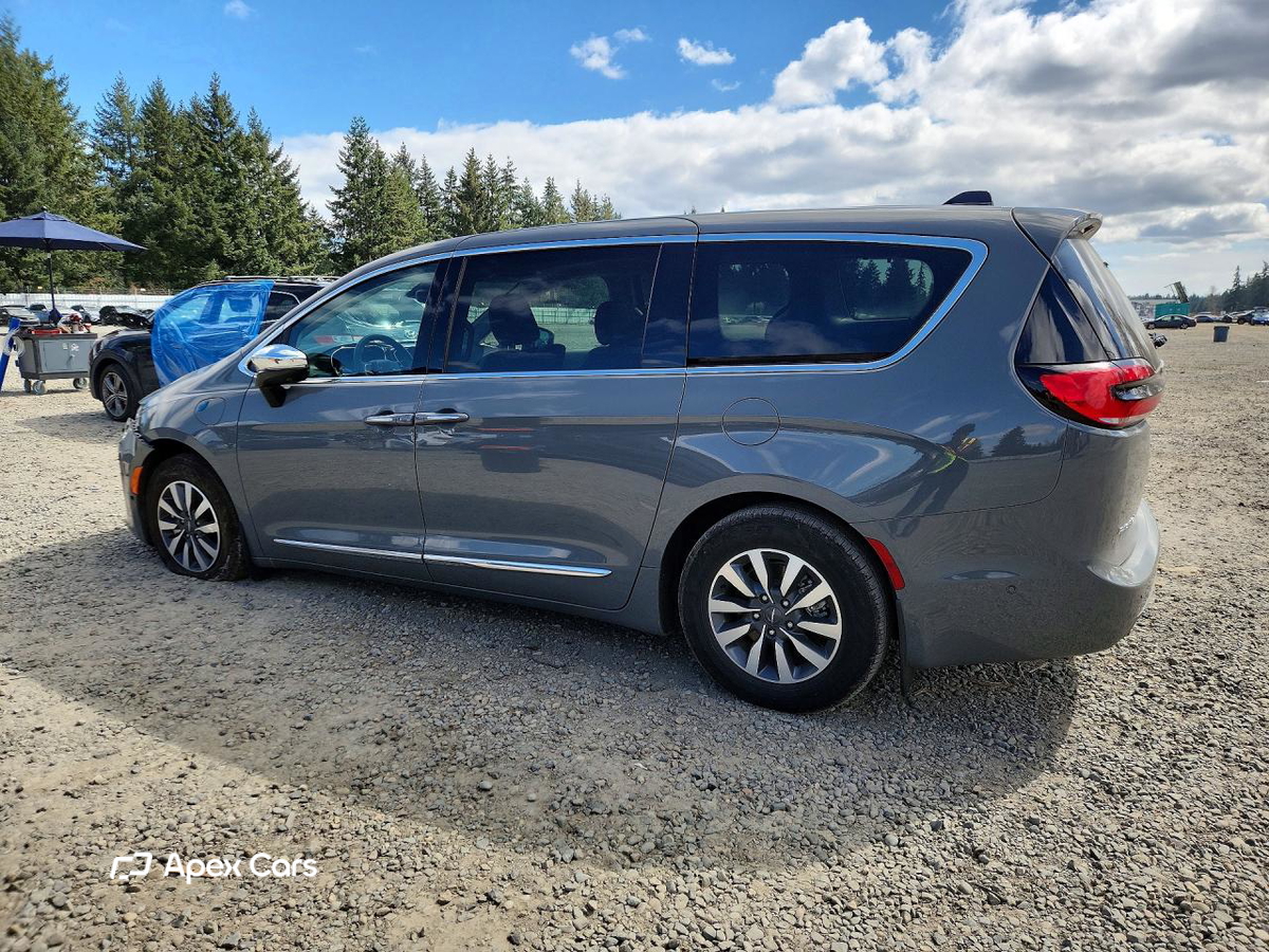 Chrysler Pacifica 2023