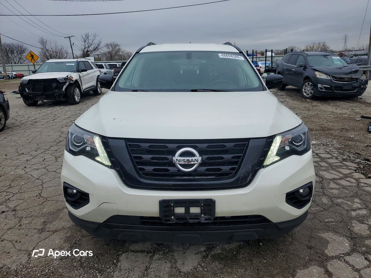 Nissan Pathfinder 2018