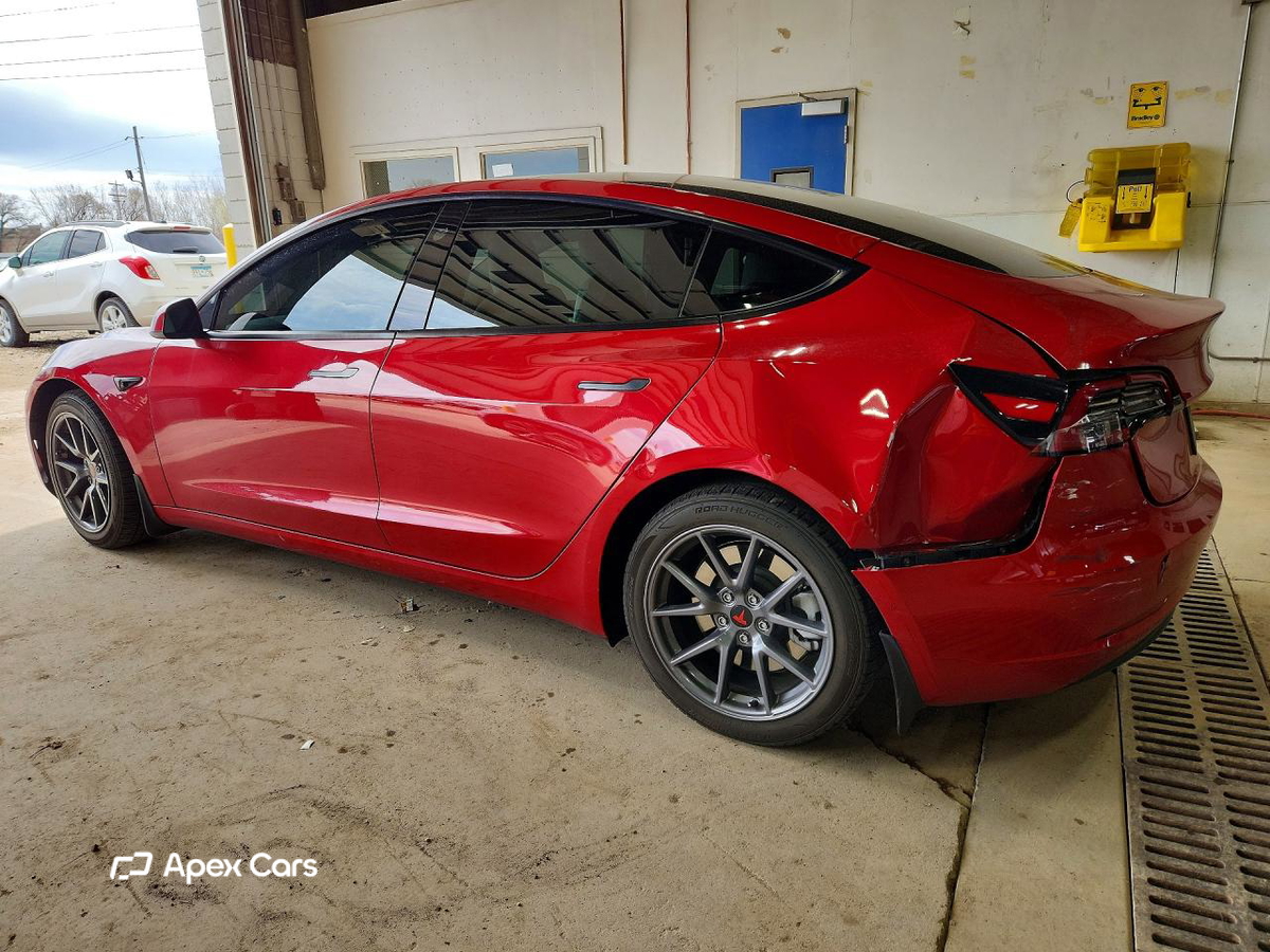 Tesla Model 3 2022