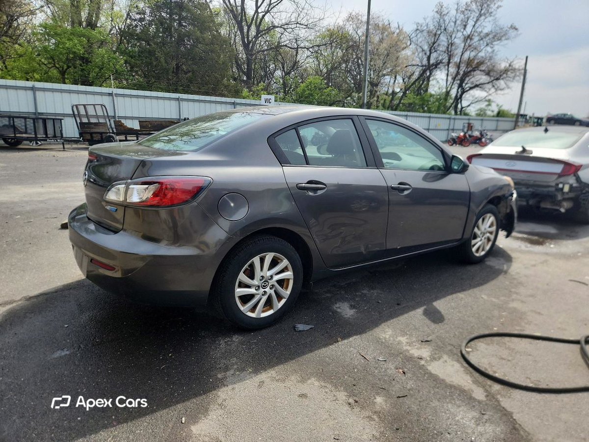 Mazda 3 2013