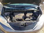Toyota Sienna 2013