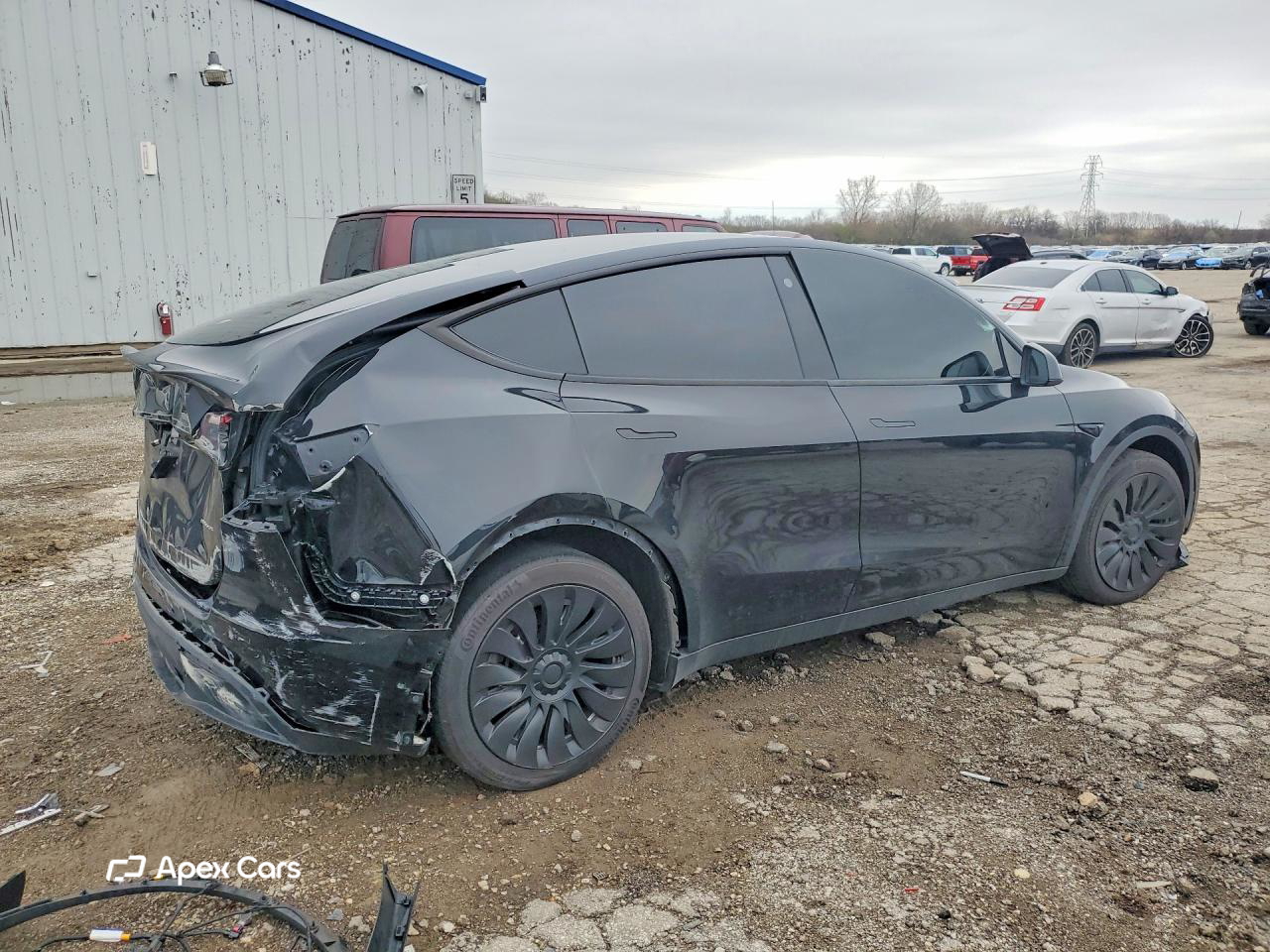 Tesla Model Y 2023
