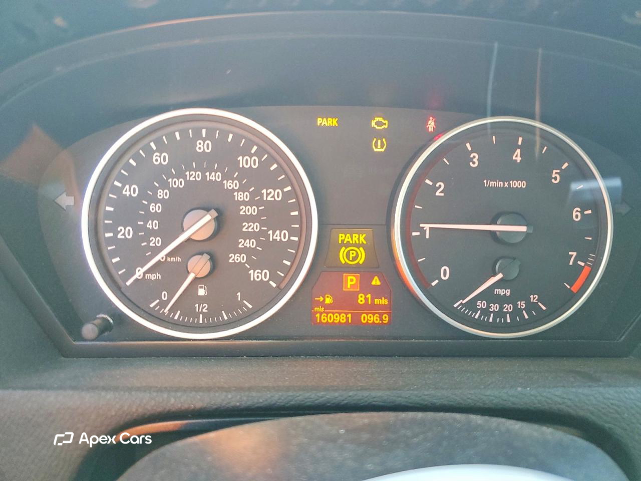BMW X5 2011