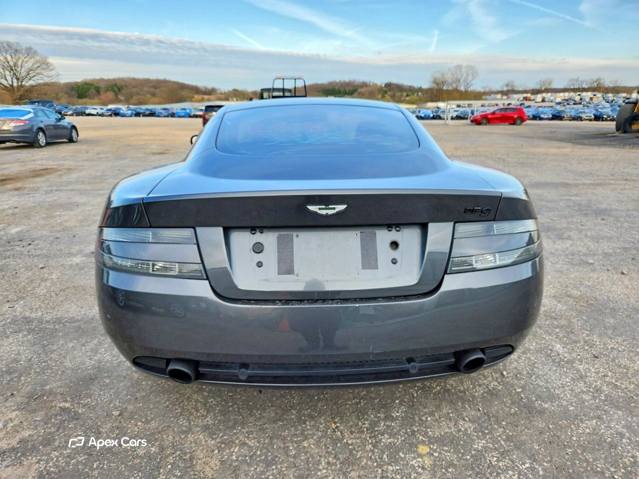 Aston Martin DB9 2005