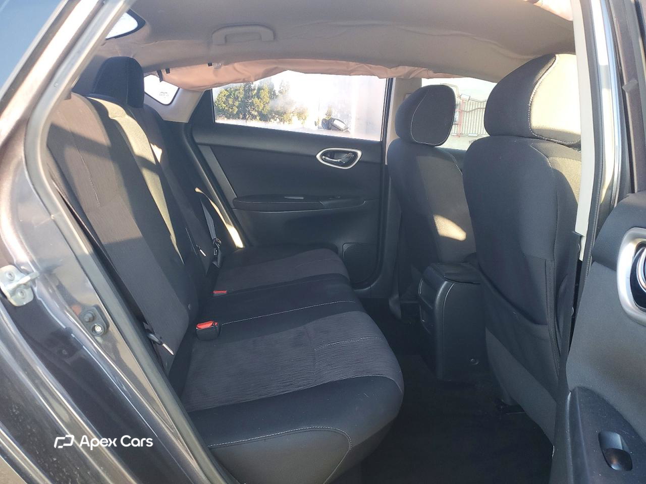 Nissan Sentra 2015