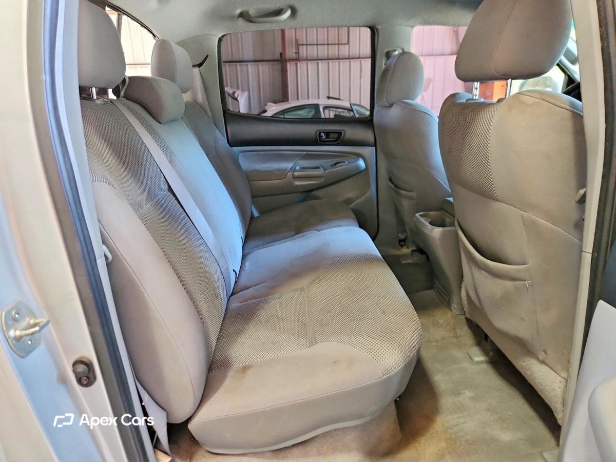 Toyota Tacoma 2005