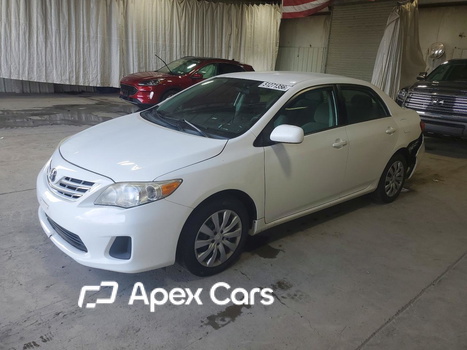 Toyota Corolla 2013 - Image 1 of 13