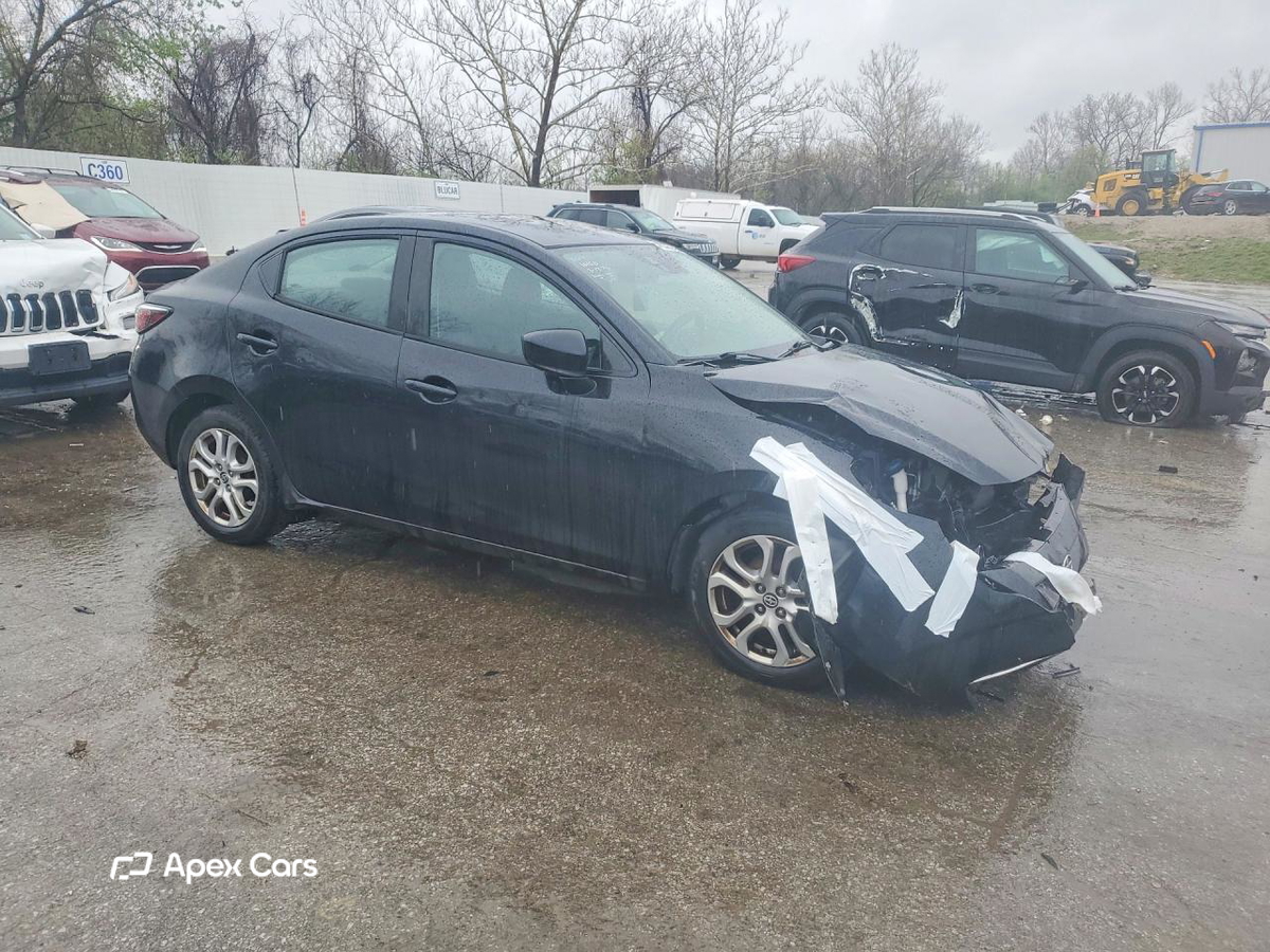 Scion iA 2016