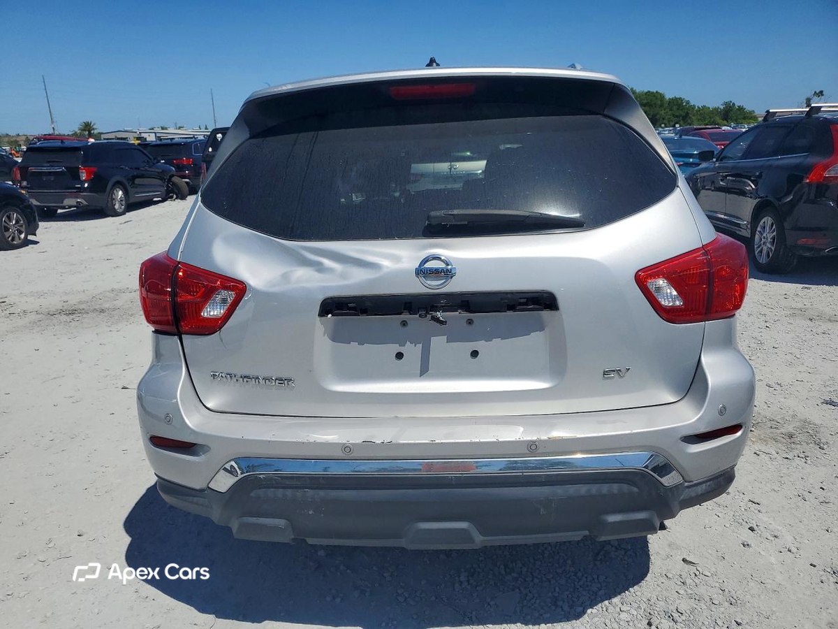 Nissan Pathfinder 2018