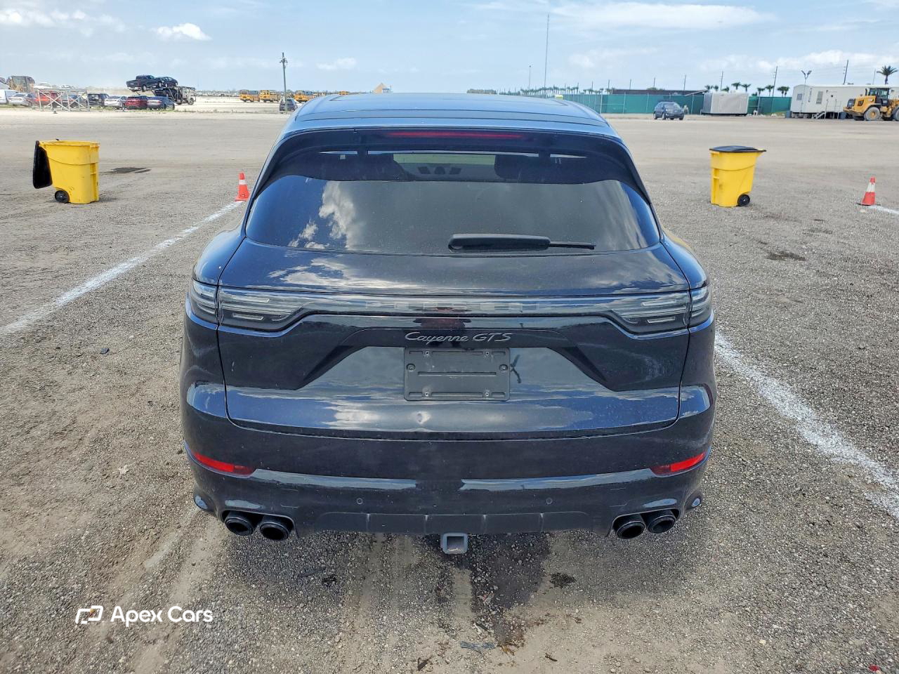 Porsche Cayenne 2021