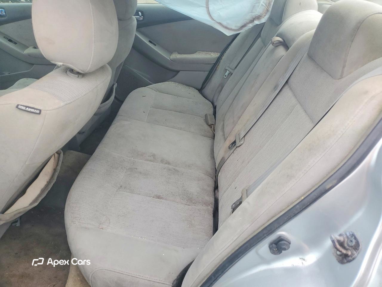 Nissan Altima 2010